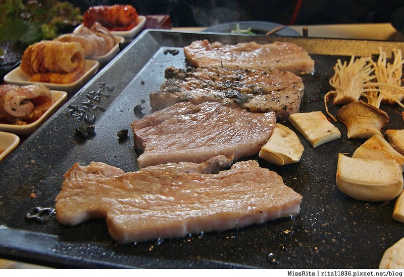 팔색삼겹살 八色五花肉 弘大一號店 韓國必吃 韓國八色烤肉 弘大好吃 八色烤肉4