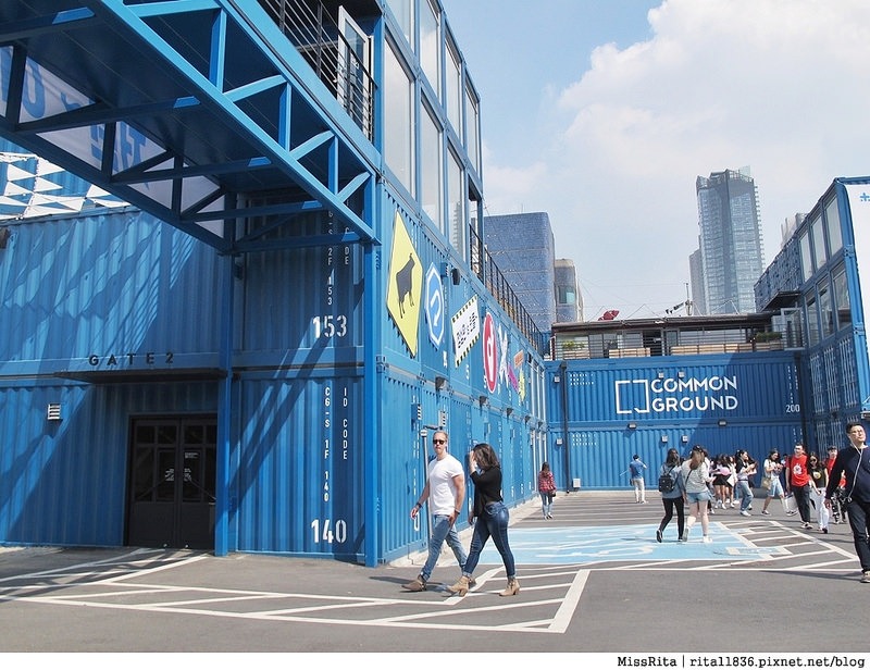 首爾景點 藍色貨櫃屋 common ground 首爾建大 建大捷運站 首爾潮流 2016韓國景點 韓國團體 韓國自由行 世界最大貨櫃屋商城 建大貨櫃屋商場 MARKET GROUND 8