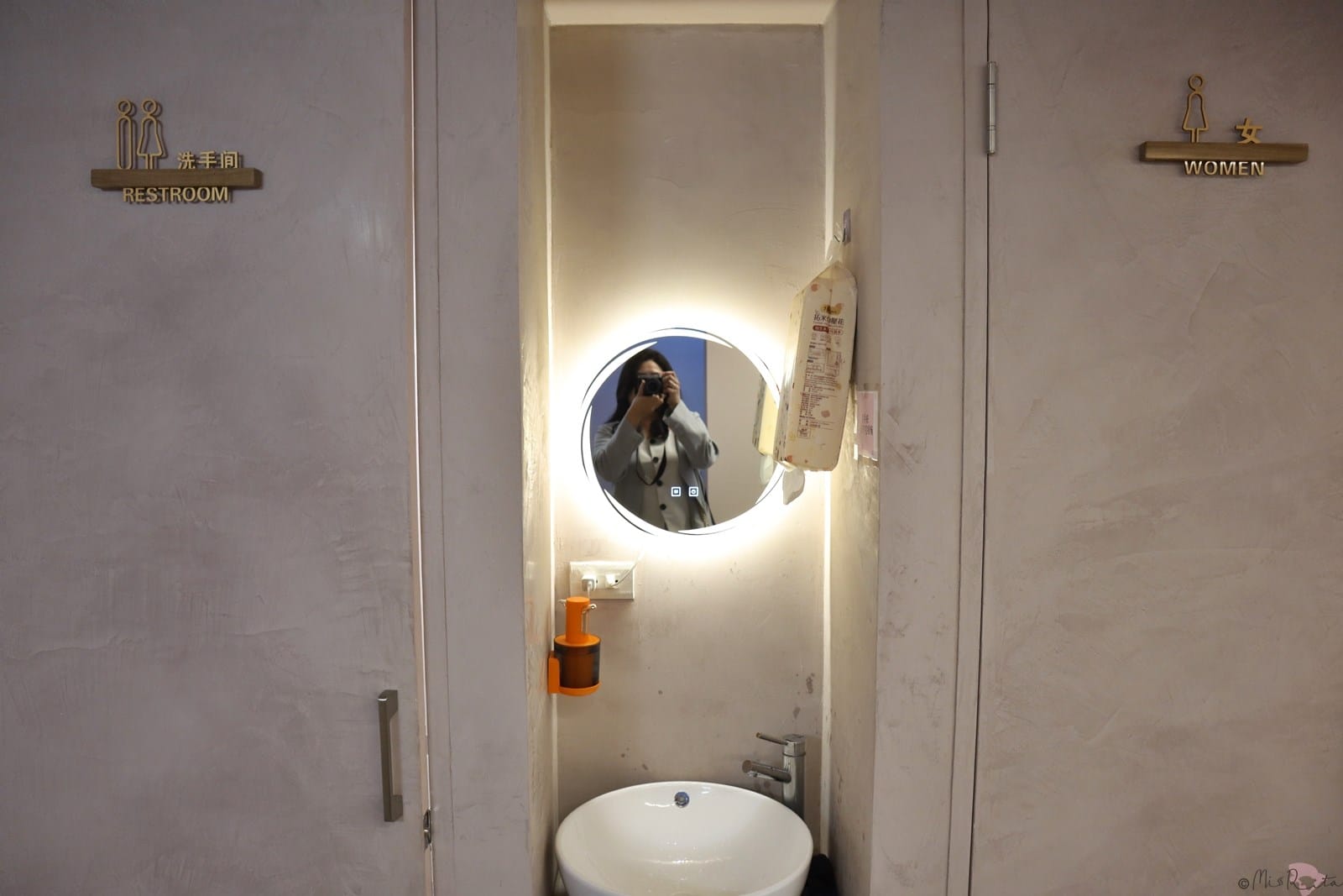 2025髮色,2025女生髮型,台中燙髮,西屯燙髮,更多作品集,vicky的髮型日記,vplushair,台中剪髮,逢甲染髮,逢甲美髮,台中染髮,西屯染髮,台中護髮,台中頭皮養護,蓋白髮