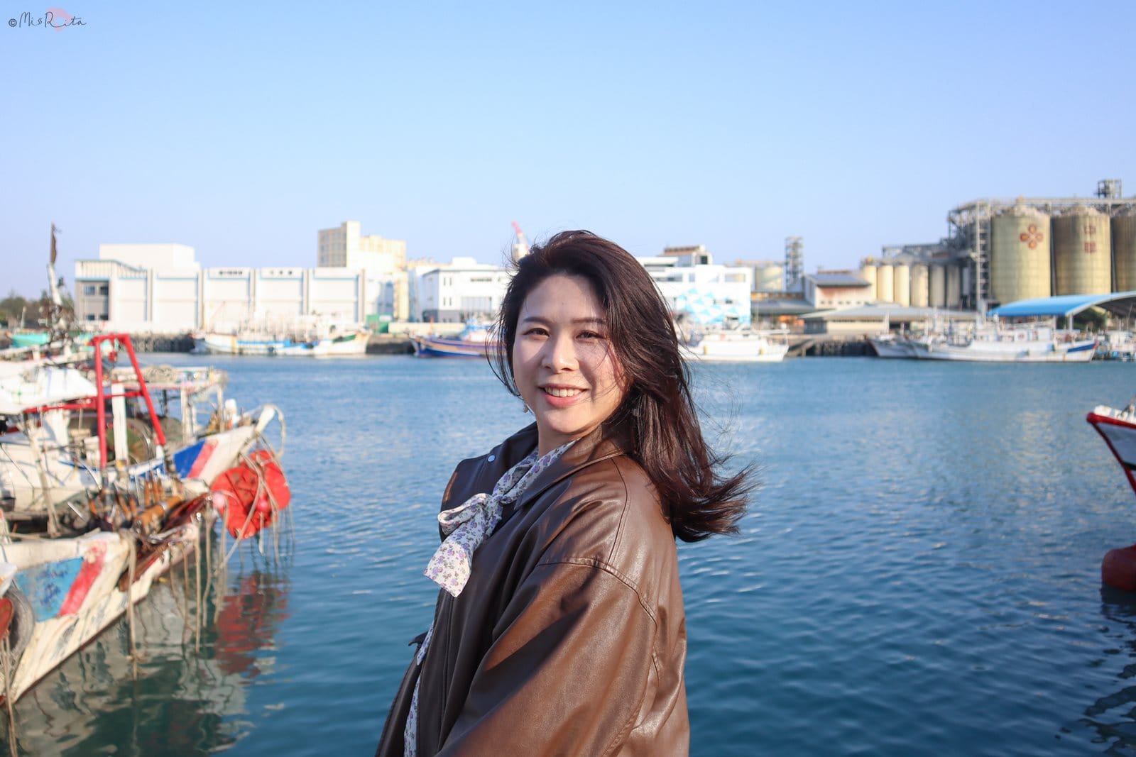 2025髮色,2025女生髮型,台中燙髮,西屯燙髮,更多作品集,vicky的髮型日記,vplushair,台中剪髮,逢甲染髮,逢甲美髮,台中染髮,西屯染髮,台中護髮,台中頭皮養護,蓋白髮