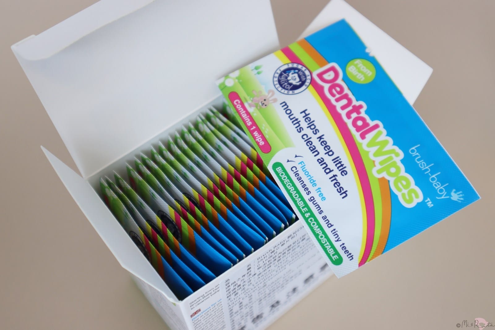 Brush Baby,Brush Baby英國,嬰幼兒口腔,WildOnes充電式兒童聲波電動牙刷,WildOnes,幼兒雙吸盤式牙刷,嬰兒清潔手指棉巾,木醣醇含氟牙膏,兒童電動牙刷,兒童牙刷,兒童牙膏,優迪,yodee,英國兒童牙刷,聲波電動牙刷,電動牙刷