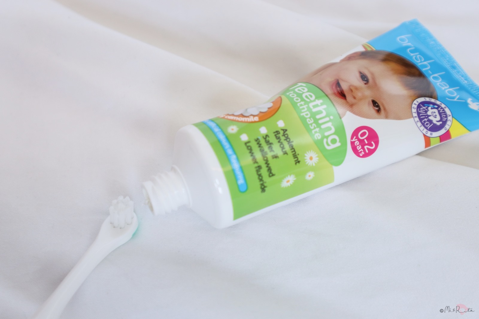 Brush Baby,Brush Baby英國,嬰幼兒口腔,WildOnes充電式兒童聲波電動牙刷,WildOnes,幼兒雙吸盤式牙刷,嬰兒清潔手指棉巾,木醣醇含氟牙膏,兒童電動牙刷,兒童牙刷,兒童牙膏,優迪,yodee,英國兒童牙刷,聲波電動牙刷,電動牙刷