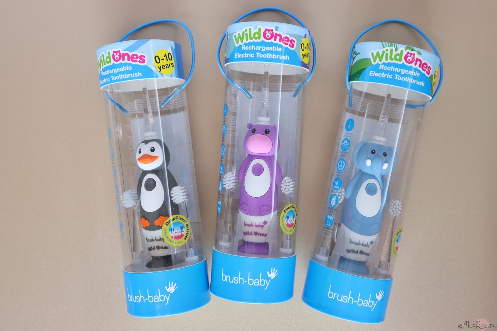 Brush Baby,Brush Baby英國,嬰幼兒口腔,WildOnes充電式兒童聲波電動牙刷,WildOnes,幼兒雙吸盤式牙刷,嬰兒清潔手指棉巾,木醣醇含氟牙膏,兒童電動牙刷,兒童牙刷,兒童牙膏,優迪,yodee,英國兒童牙刷,聲波電動牙刷,電動牙刷